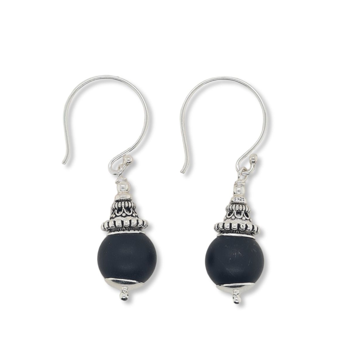 EARRINGS S/S & BLACK ONYX