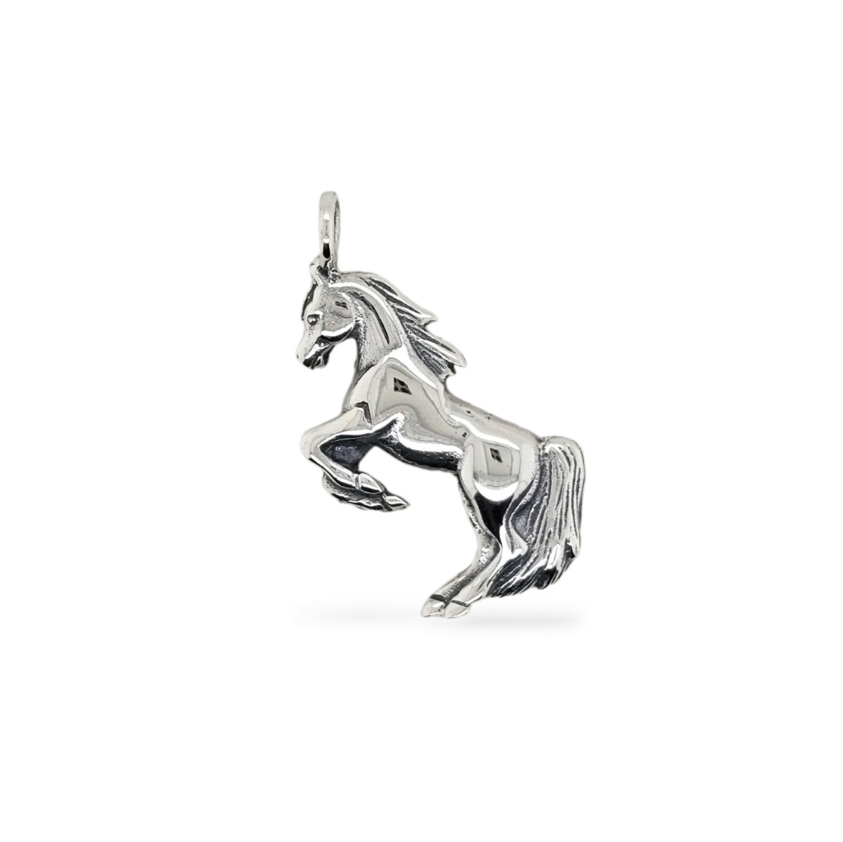 PENDANT S/S PRANCING HORSE