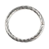 BANGLE S/S 9X60mm TWIST HINGED